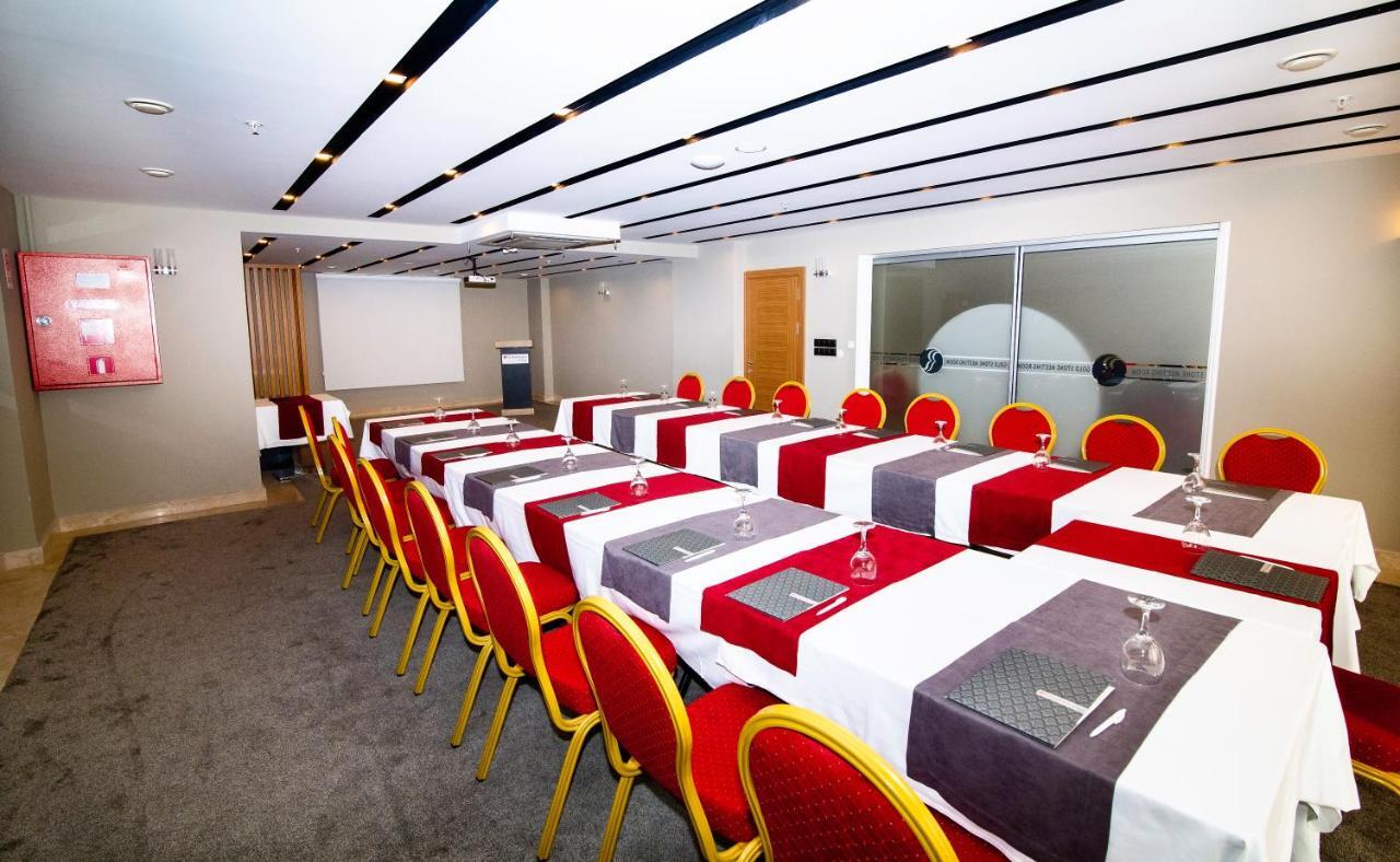 Ramada Encore By Wyndham 3* Gebze