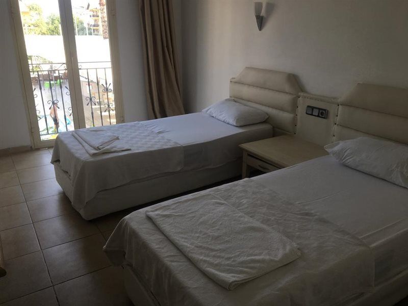 Aparthotel Club Dena
