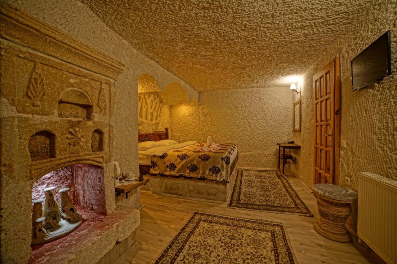 Inn Melek Cave 2*