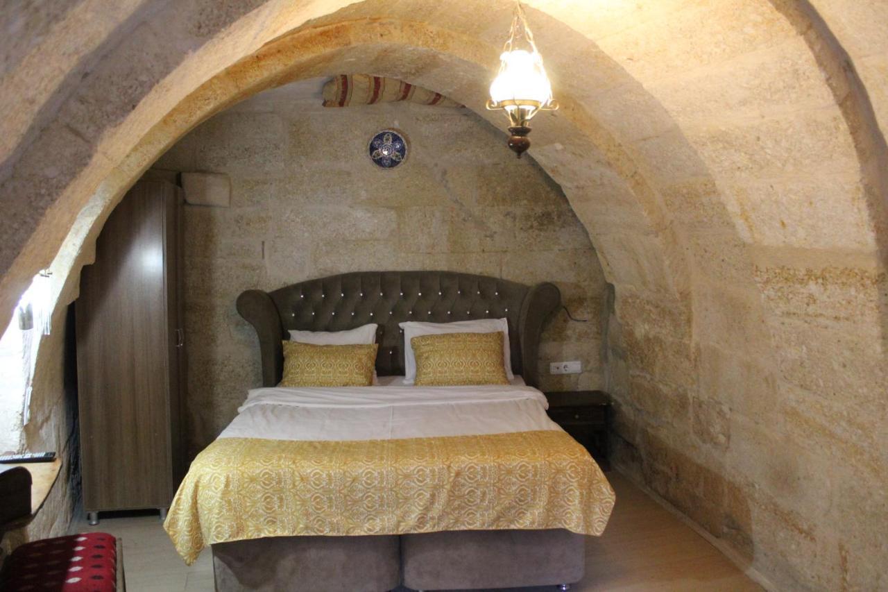 Sandik Cave * Nevsehir