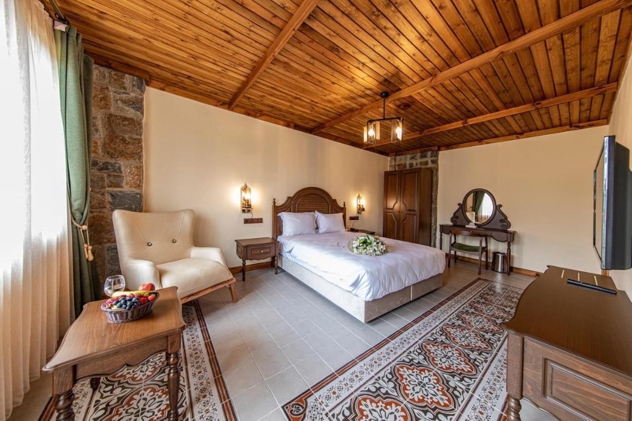 Foleya Mountain & Hotel 3*