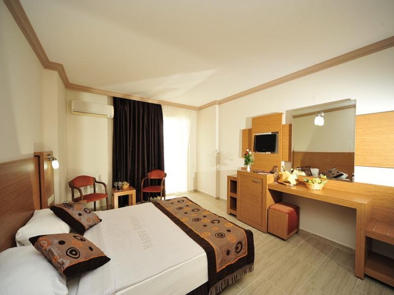 Euphoria Comfort Alanya Resort 5*