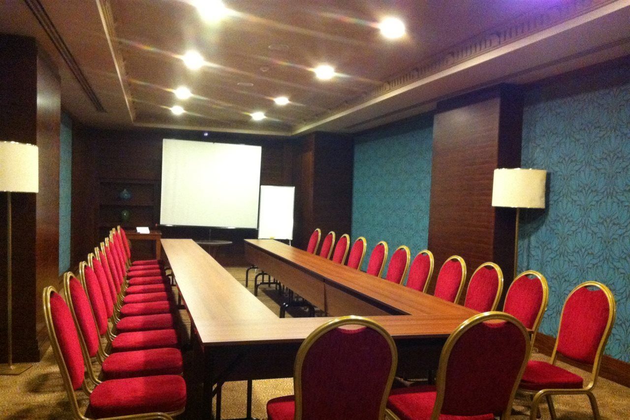 Oran Hotel 4*