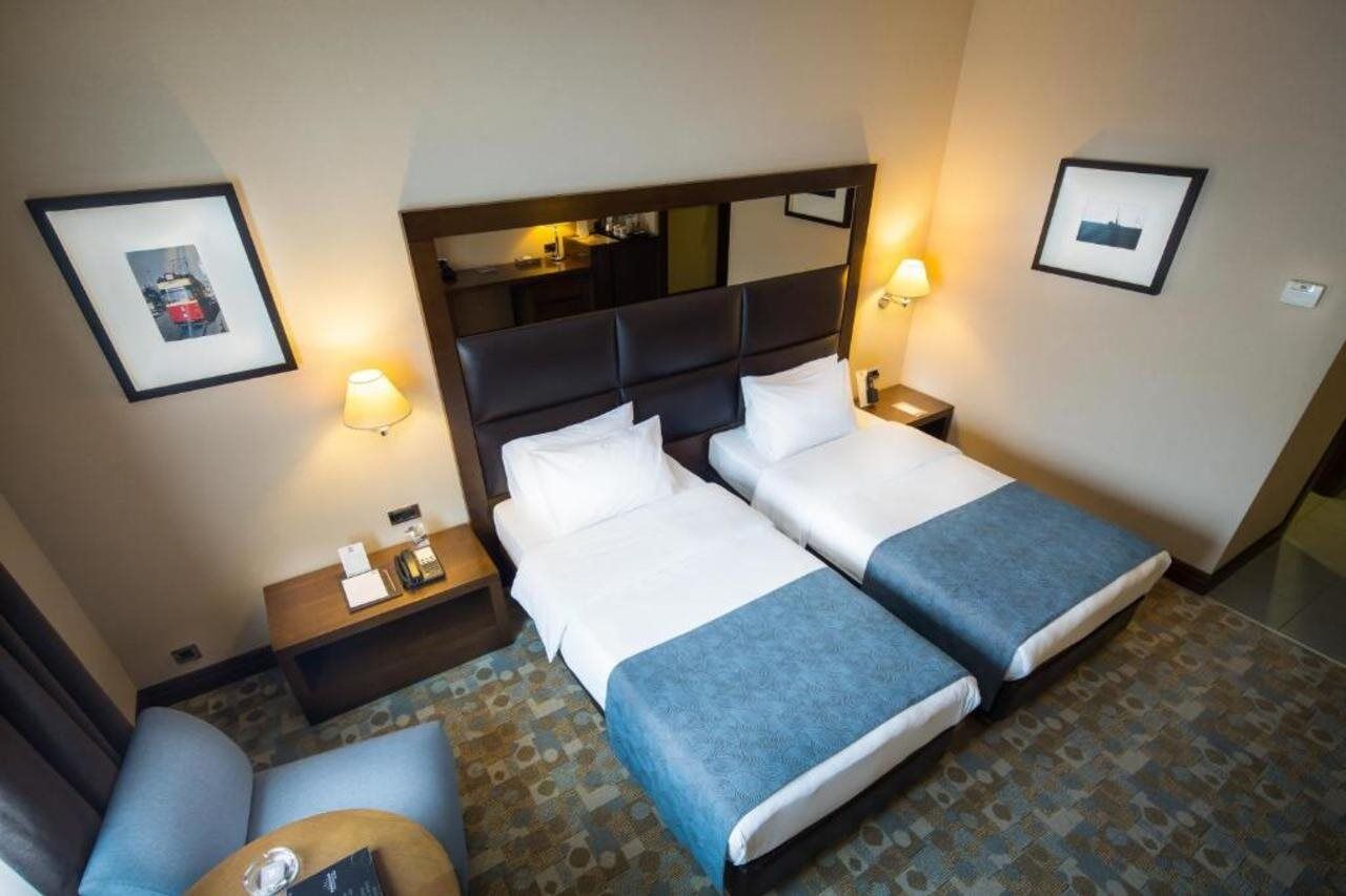 Hotel Midtown 4*