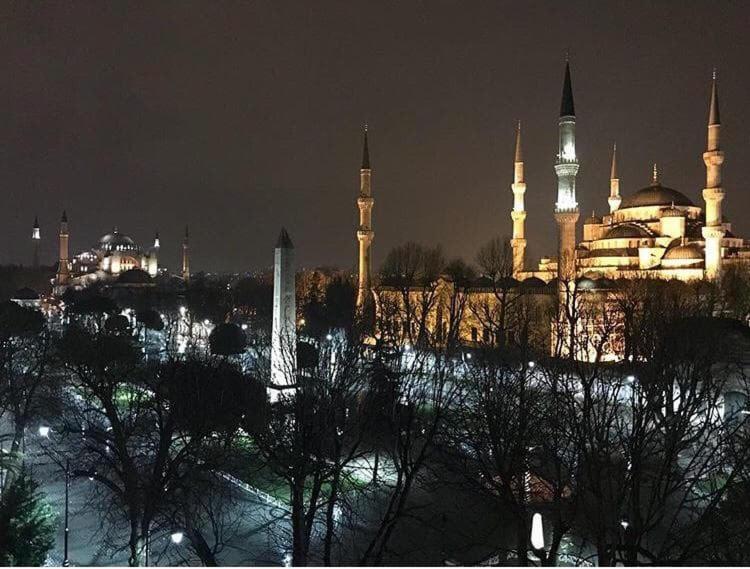 Optimist 3* Istanbul
