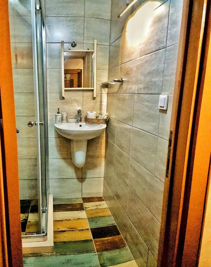 Bed & Breakfast Lilyum - Tas Ev