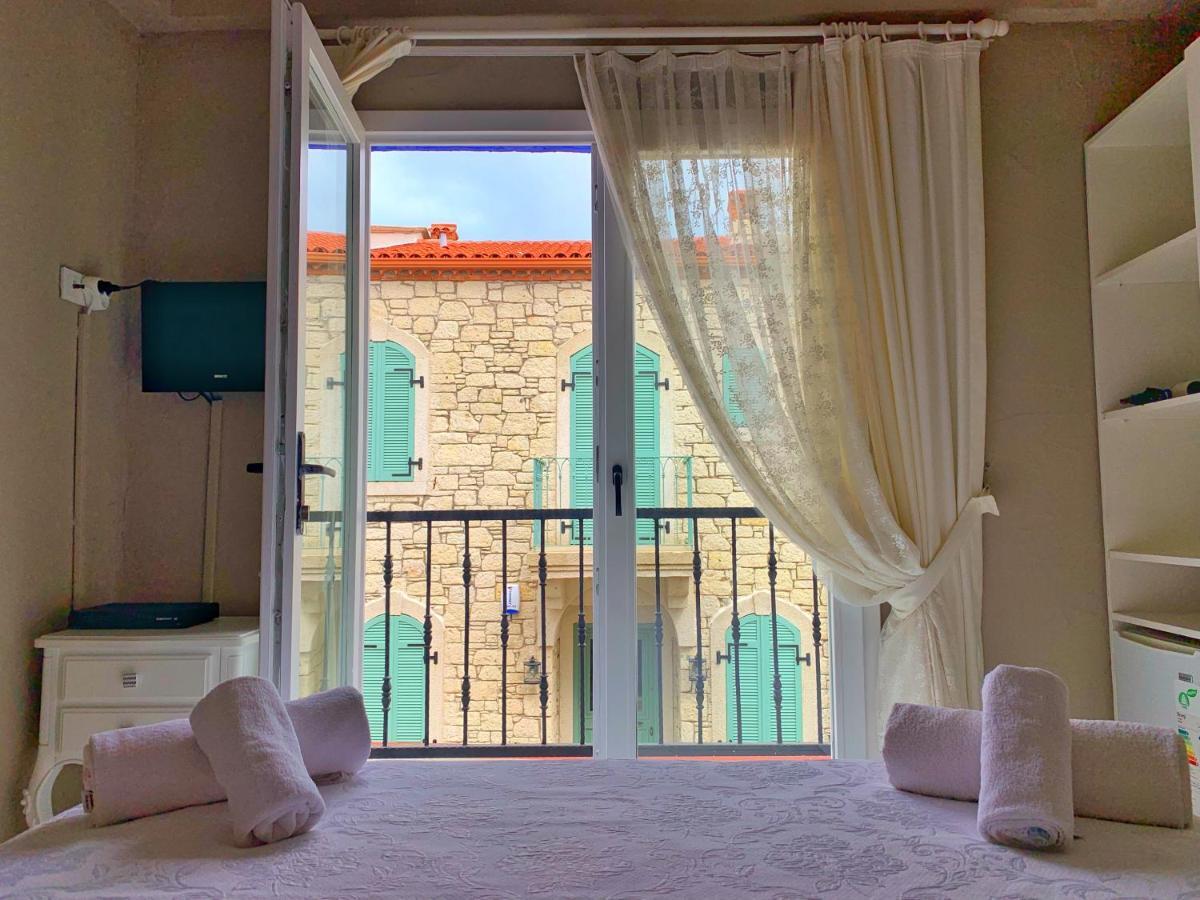 Maison D'azur Bed & Breakfast