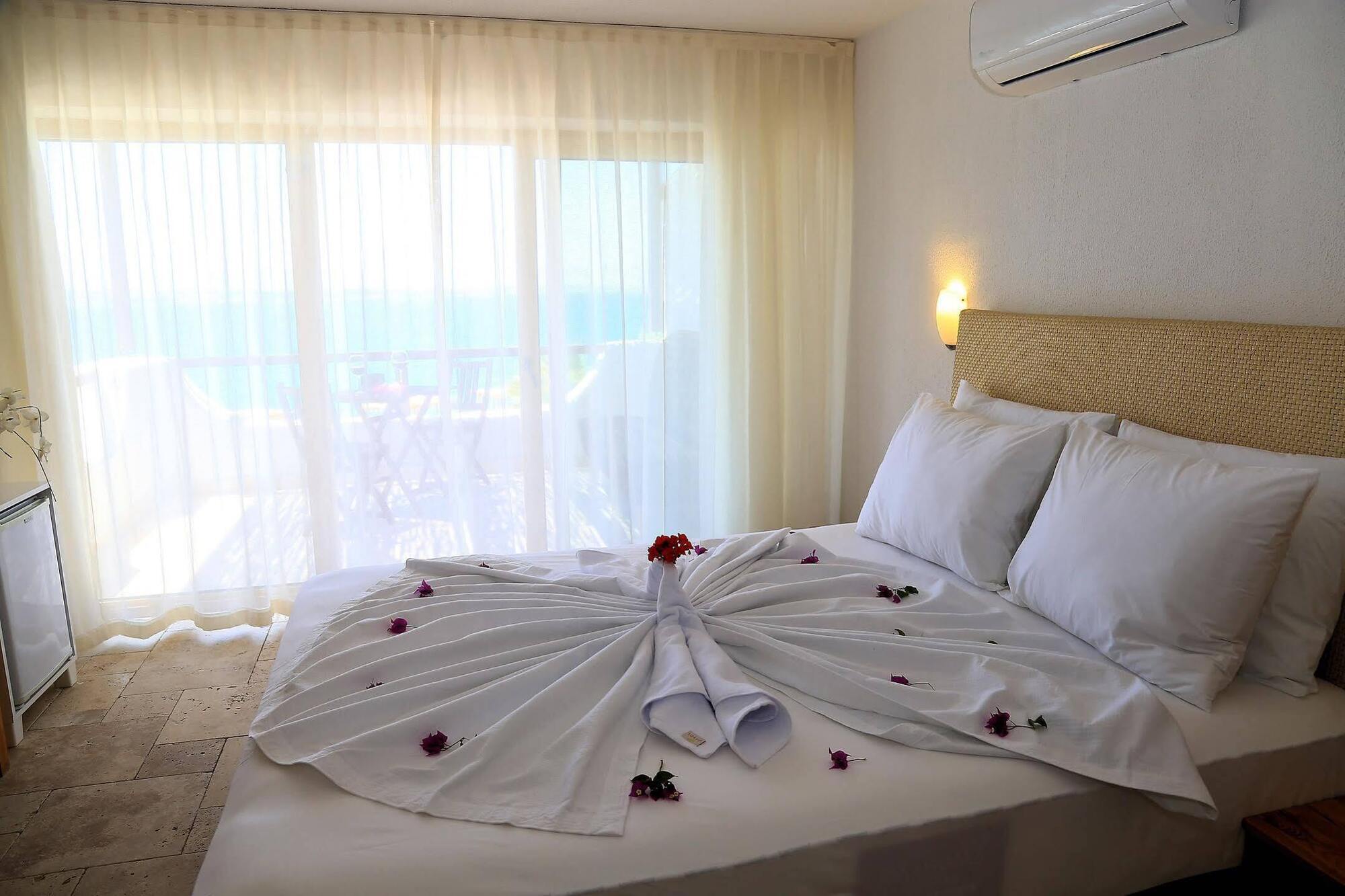 Ceshme Hotel Cesme
