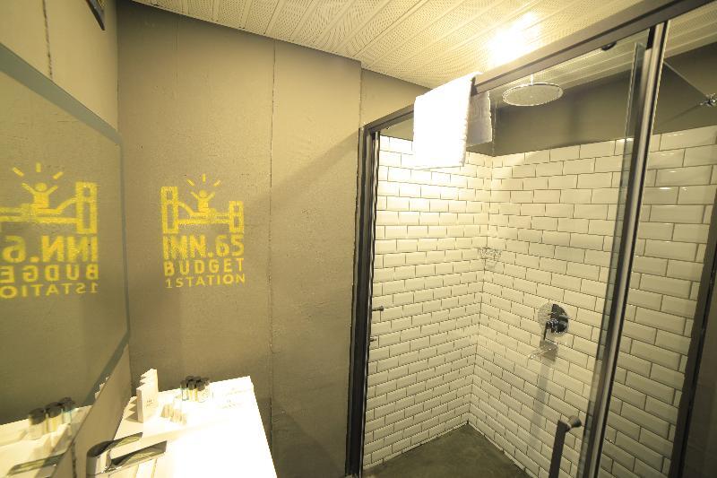 Hotel 65 Budget