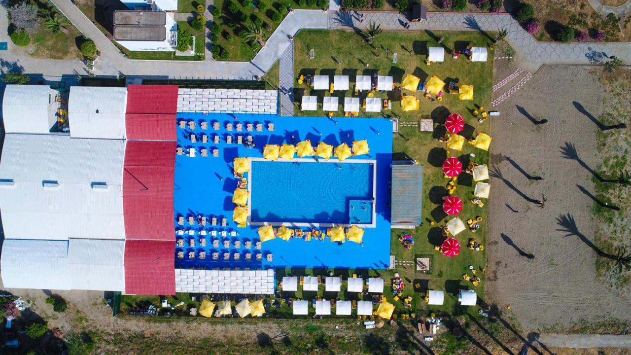 Afytos Tatil Koyu * Akcay (Edremit)