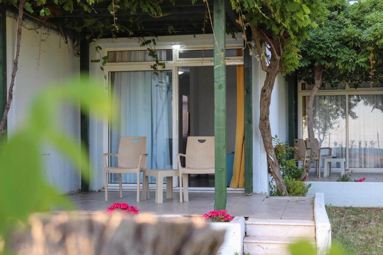 Afytos Tatil Koyu Resort *