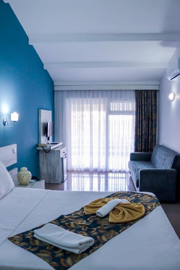 Resort Afytos Tatil Koyu *