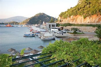Golmar Hotel