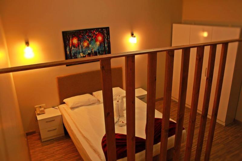 Hotel Expoist