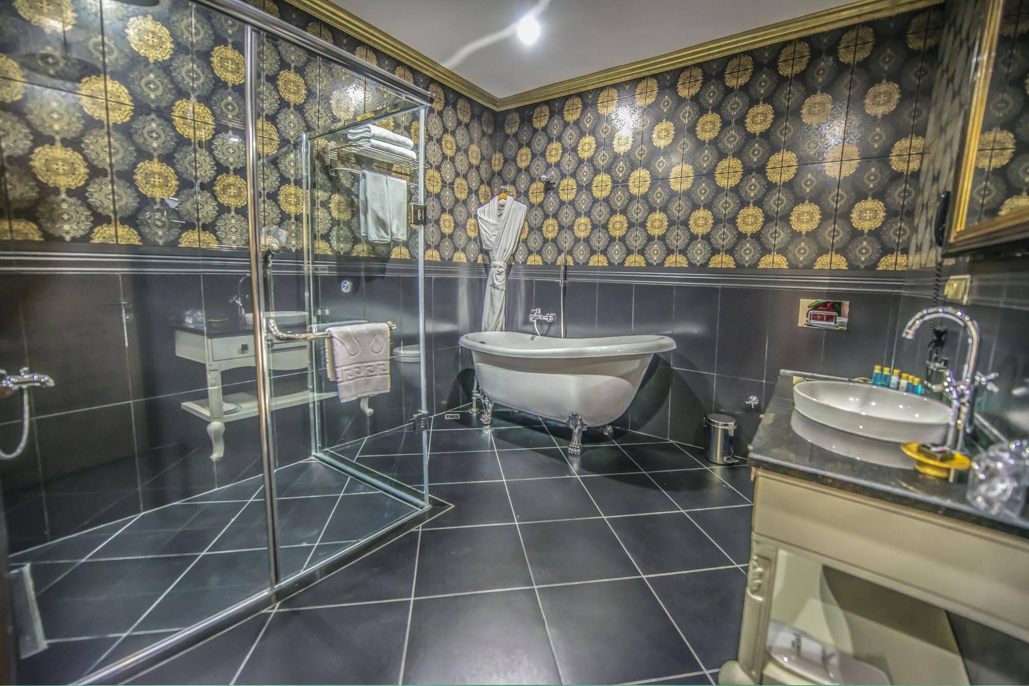 Hotel Babillon & Restaurant Rize