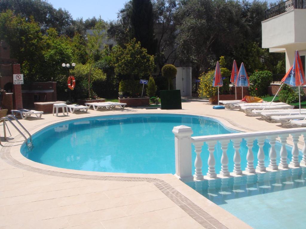 Cennet Aparthotel 2*