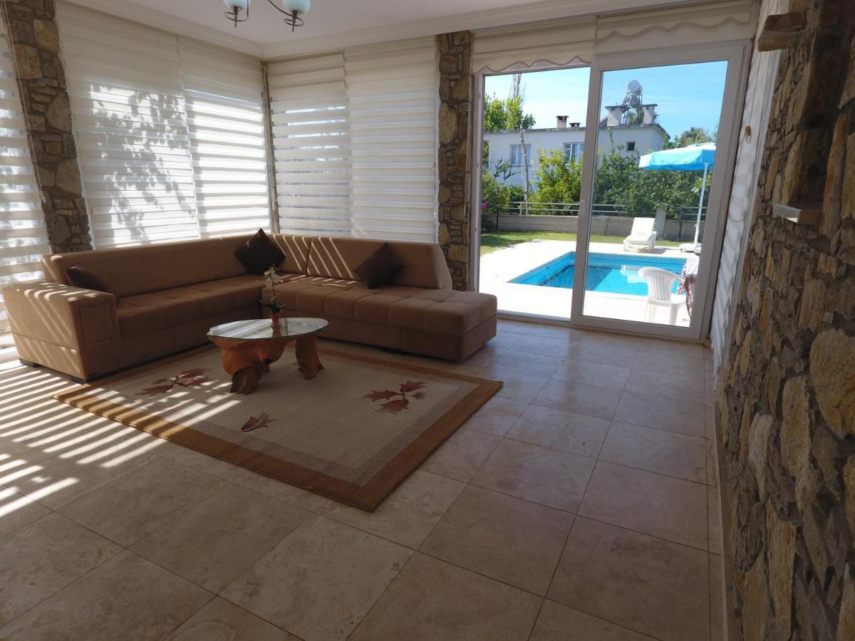 Lale Apartment *