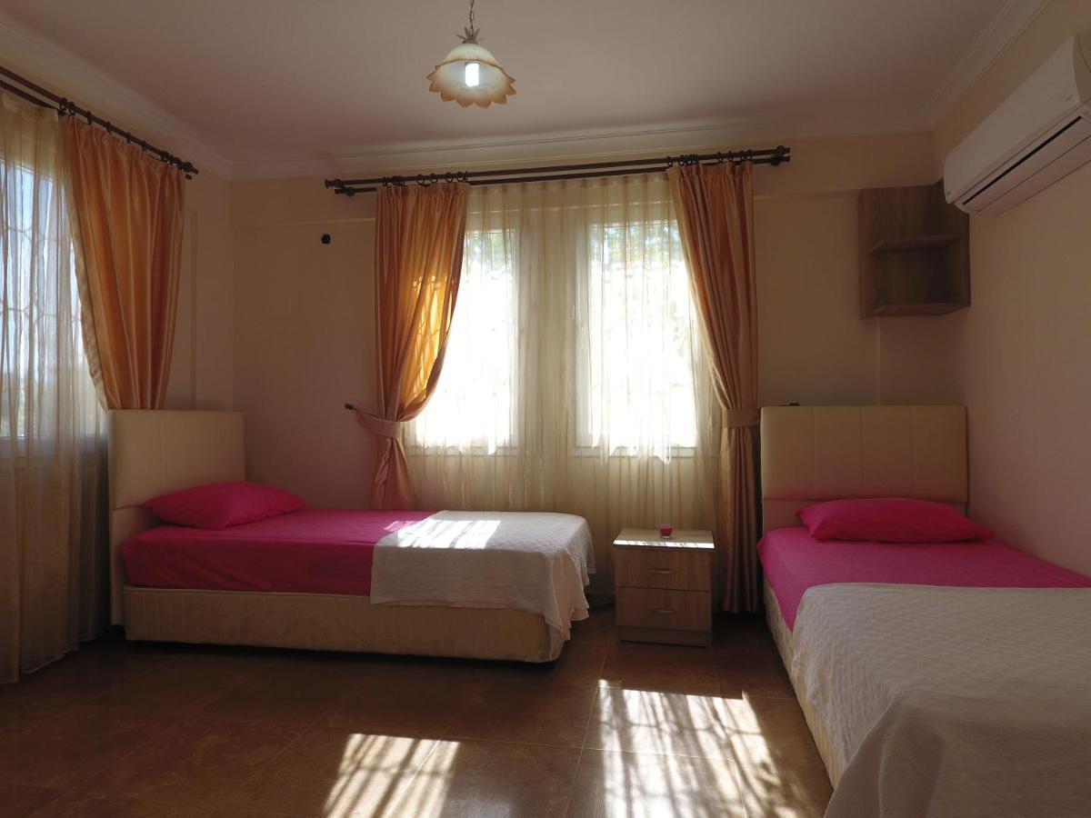 Lale Apartment *