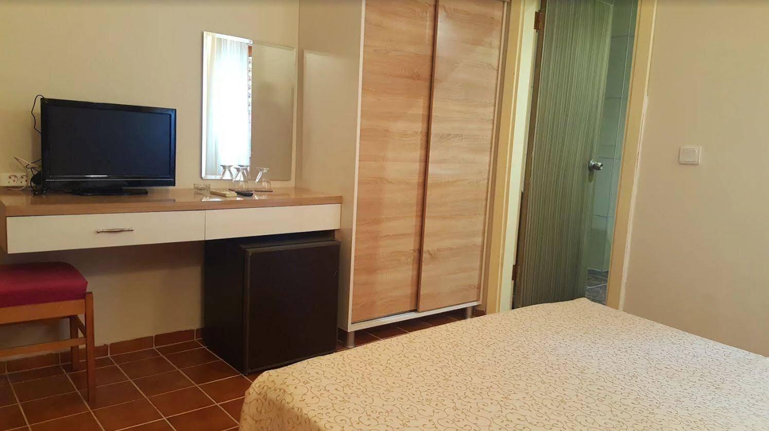 Su Hotel 3*