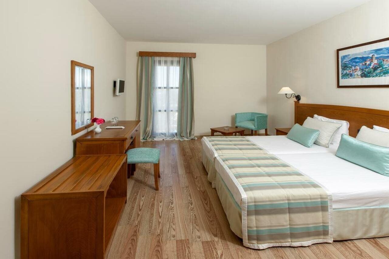 Bodrum Park 4*