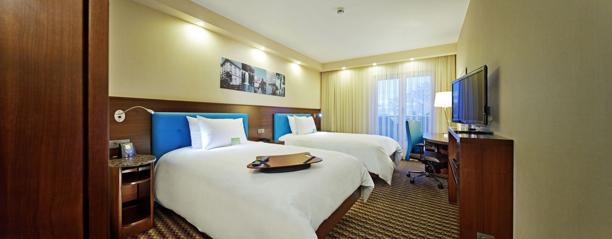 Hampton By Hilton Hotel