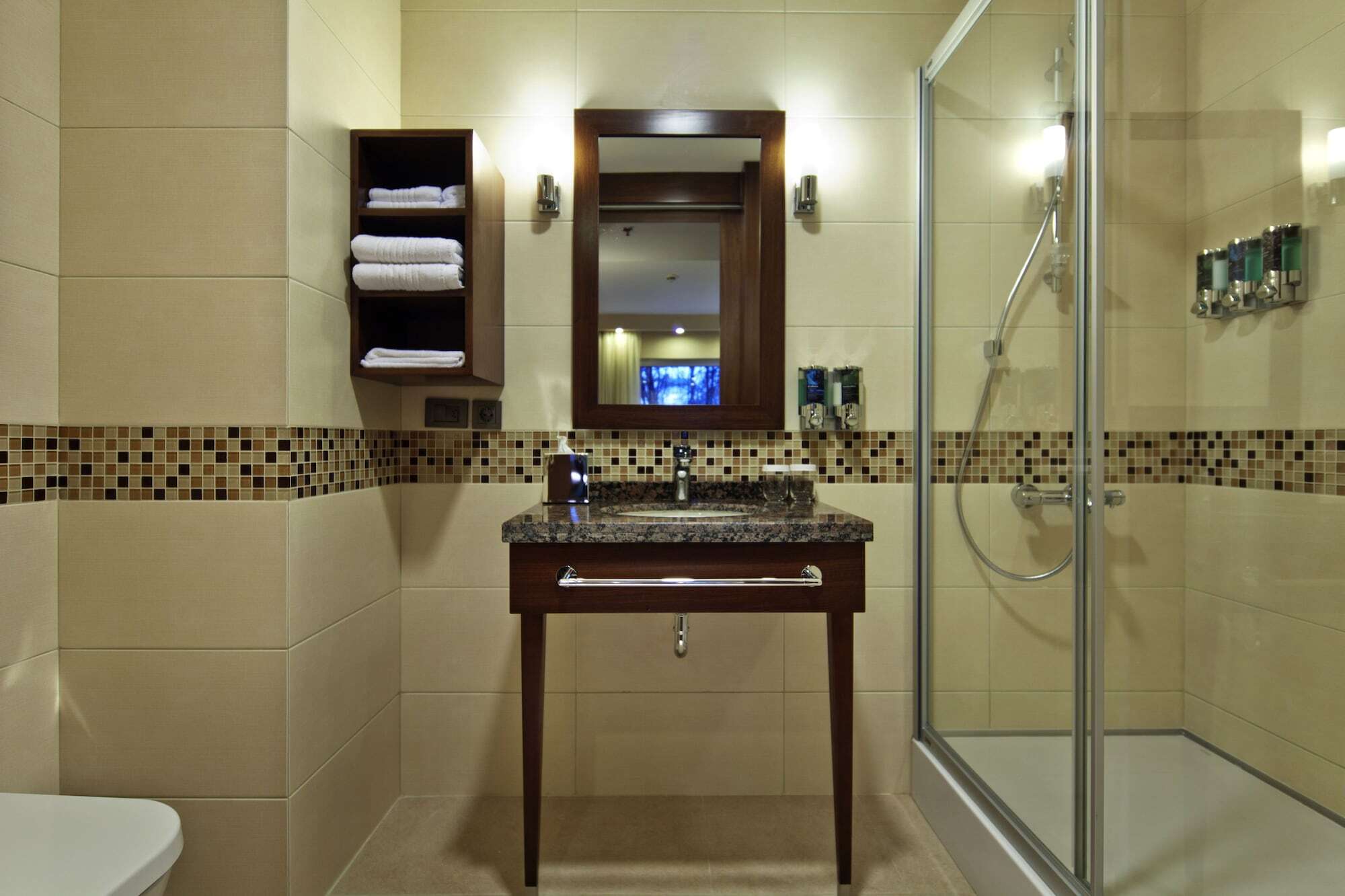 Hampton By Hilton Hotel 3*