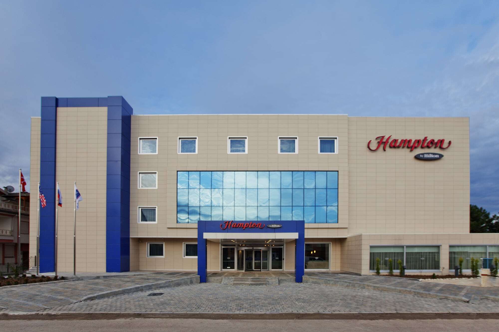 Hampton By Hilton Hotel 3*