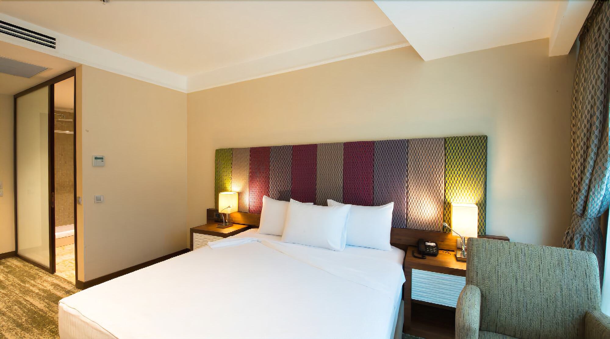 Hotel Ramada By Wyndham 3*