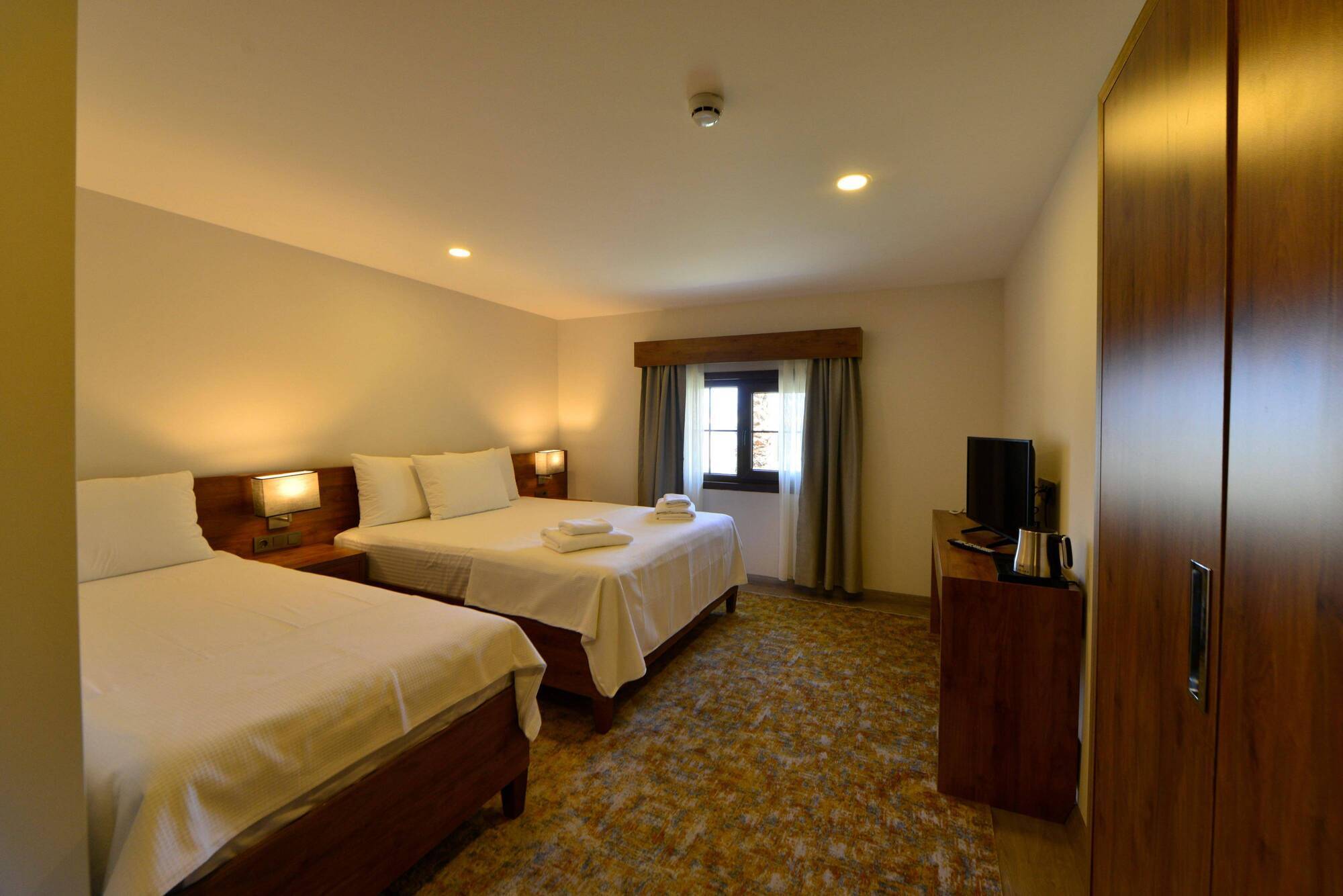 23 Hotel 3*