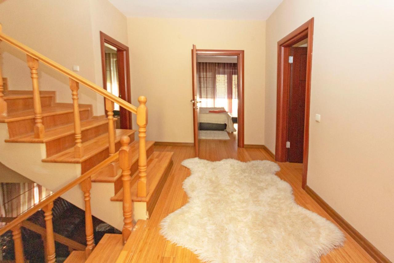 Paradise Town Hadrian 100 Mbps Free Wifi Villa *