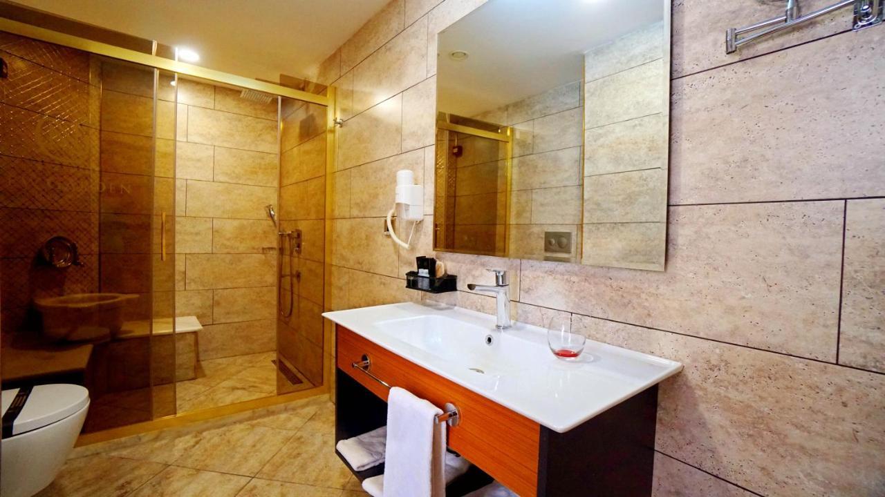 New Garden Hotel 4*