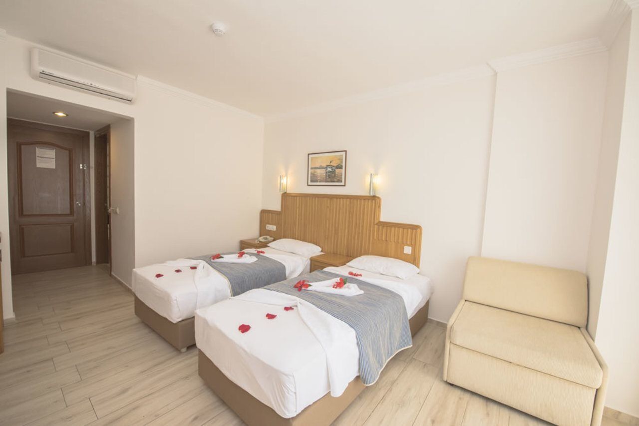 Belcehan Resort 3*