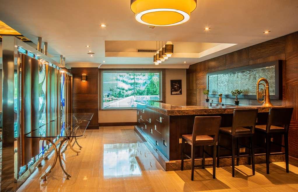 Divan Hotel