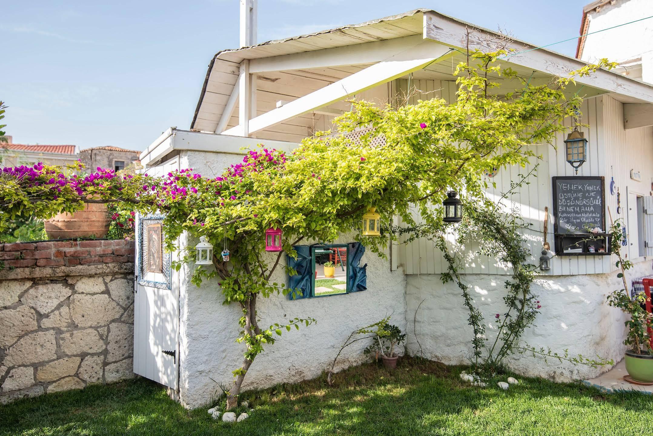 Hotel Sari Gelin 2*