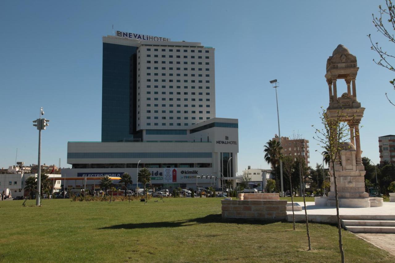 Nevali & Convention Center 5*