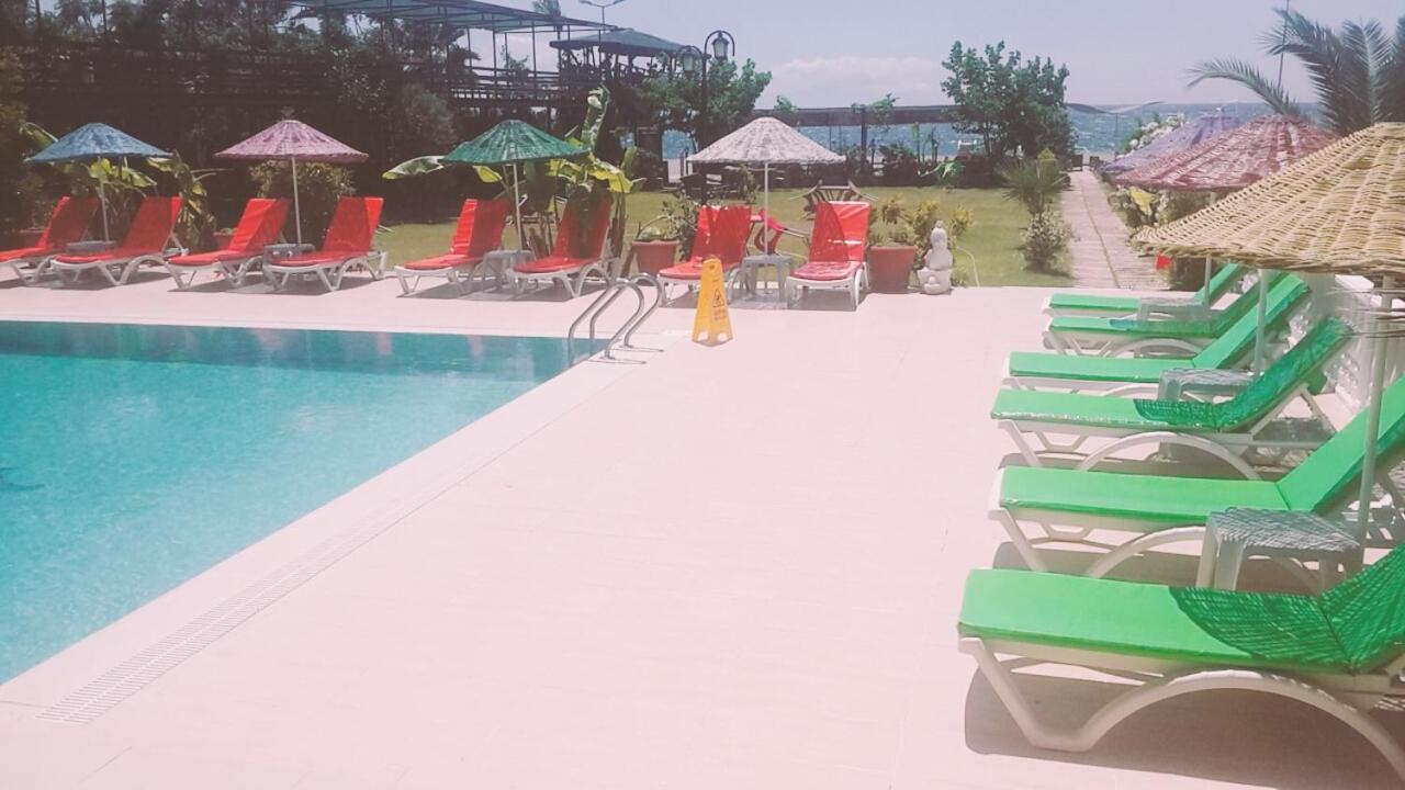 Adahan Hotel Gumuldur