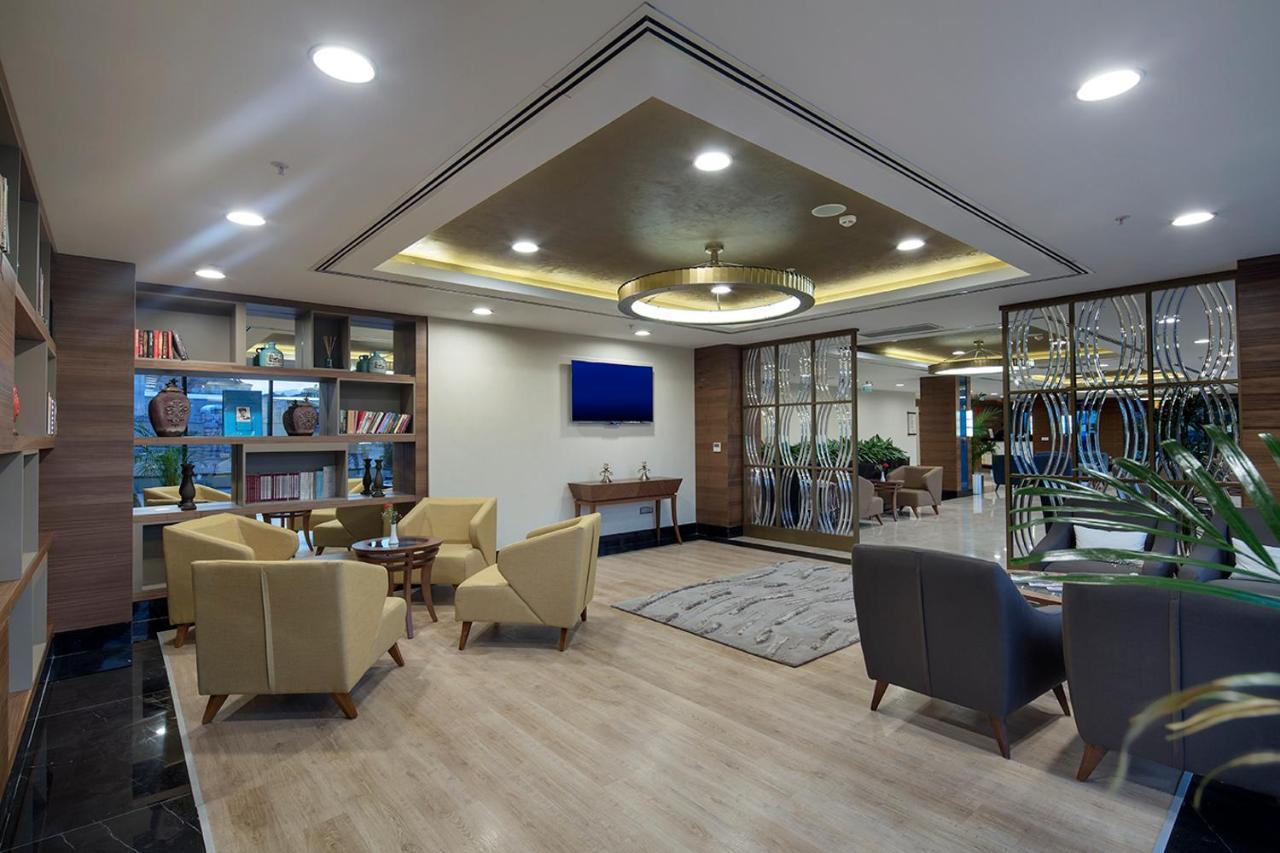 Ramada By Wyndham 4*