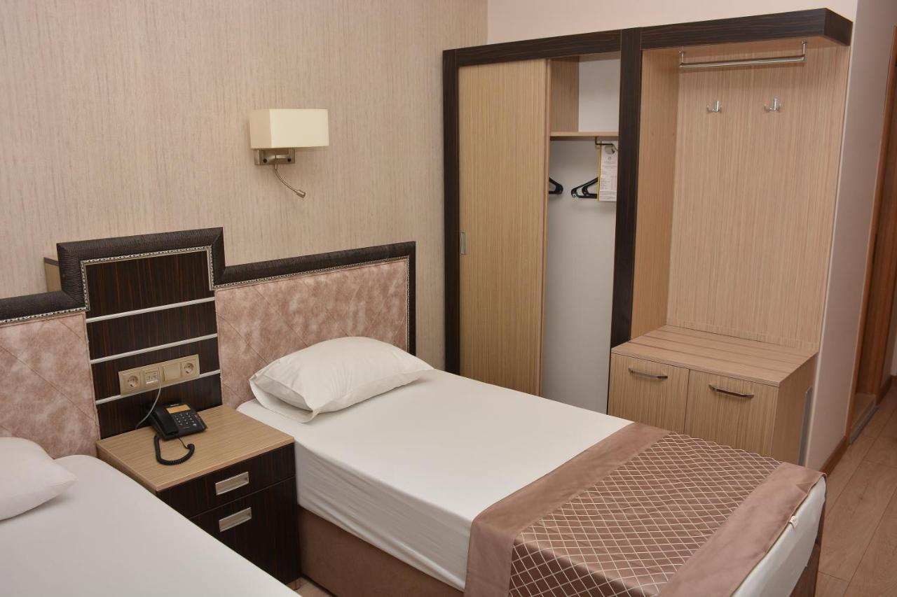 Hotel Othello 3*