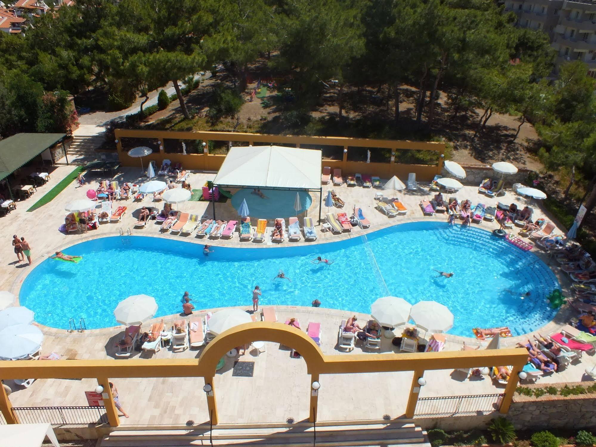 Aparthotel Tuntas Family Kusadasi