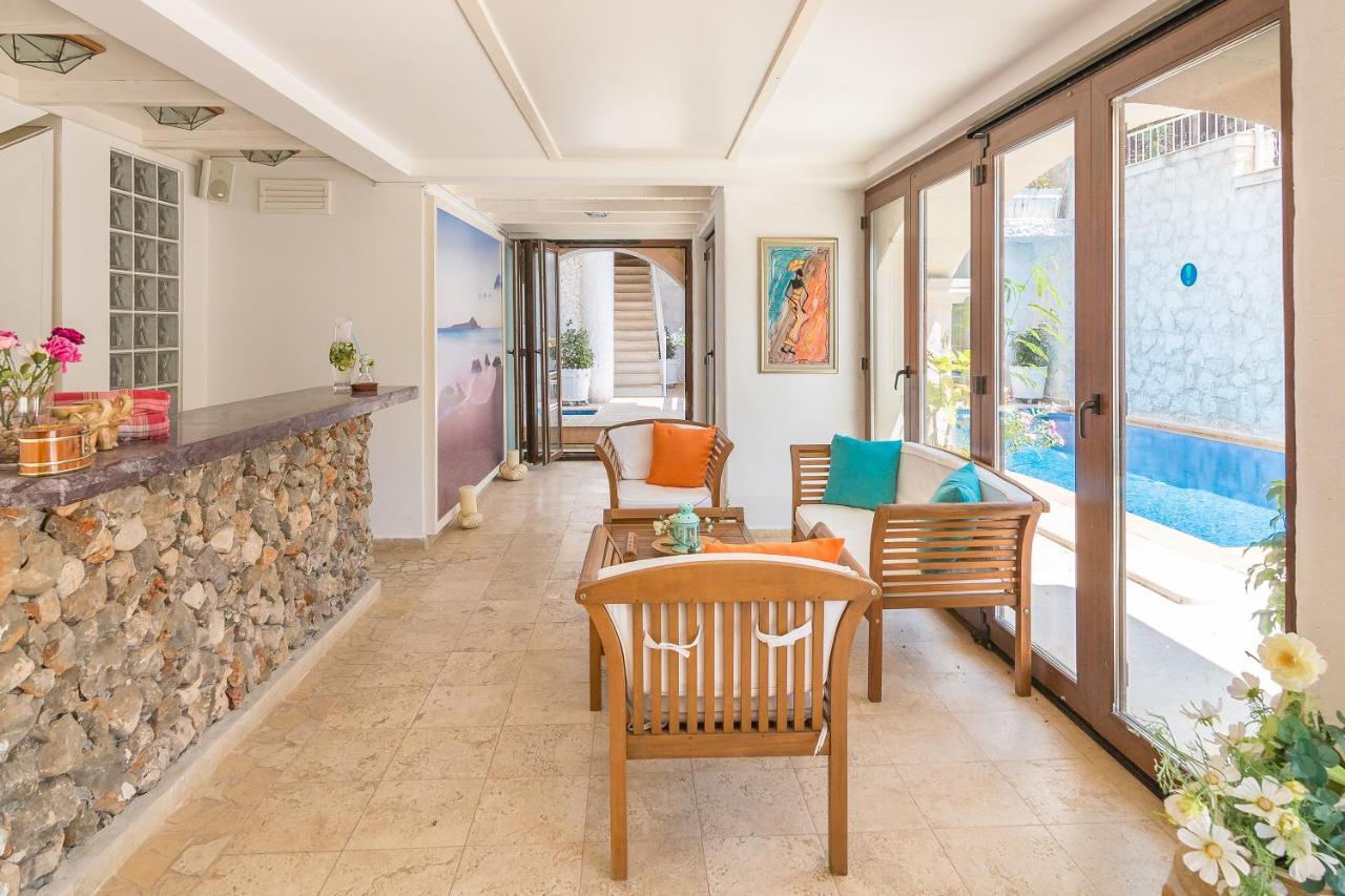 Oasis (adults Only) 2* Kalkan