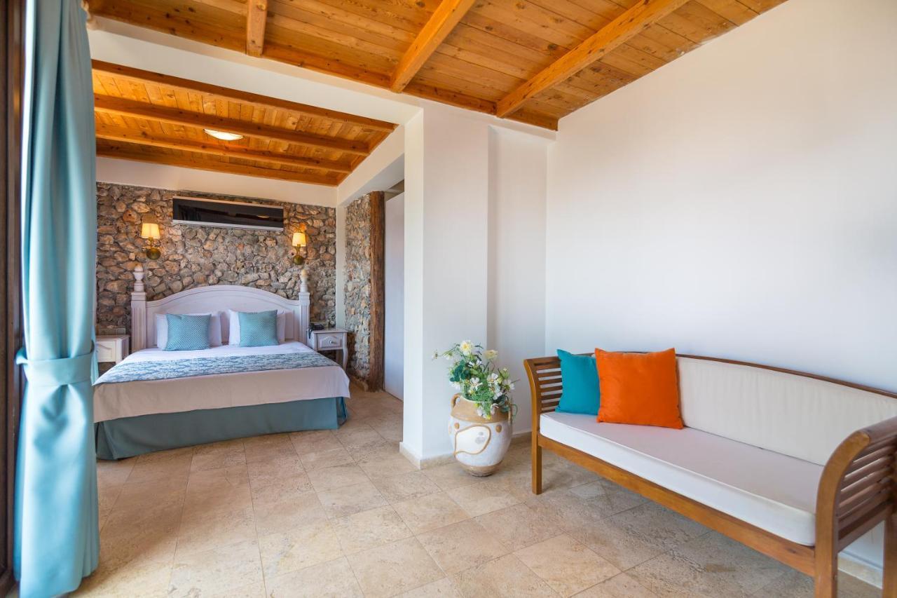 Hotel Oasis (adults Only) 2*