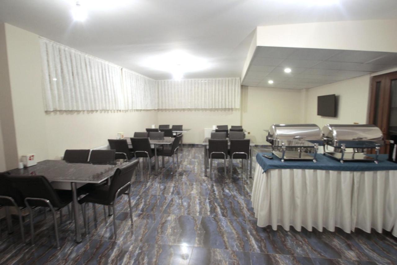 Hotel Butterfly Butik 3*