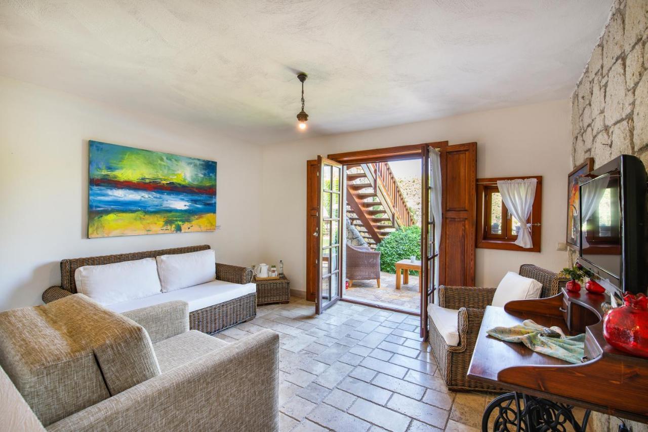 Kapari - Special Category Hotel 3*