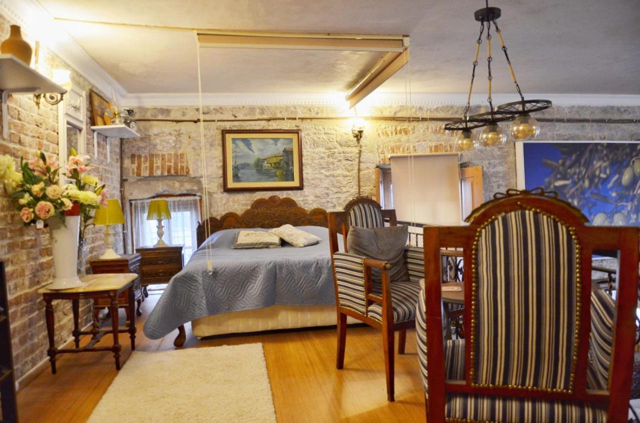 Kispet Marti Boutique