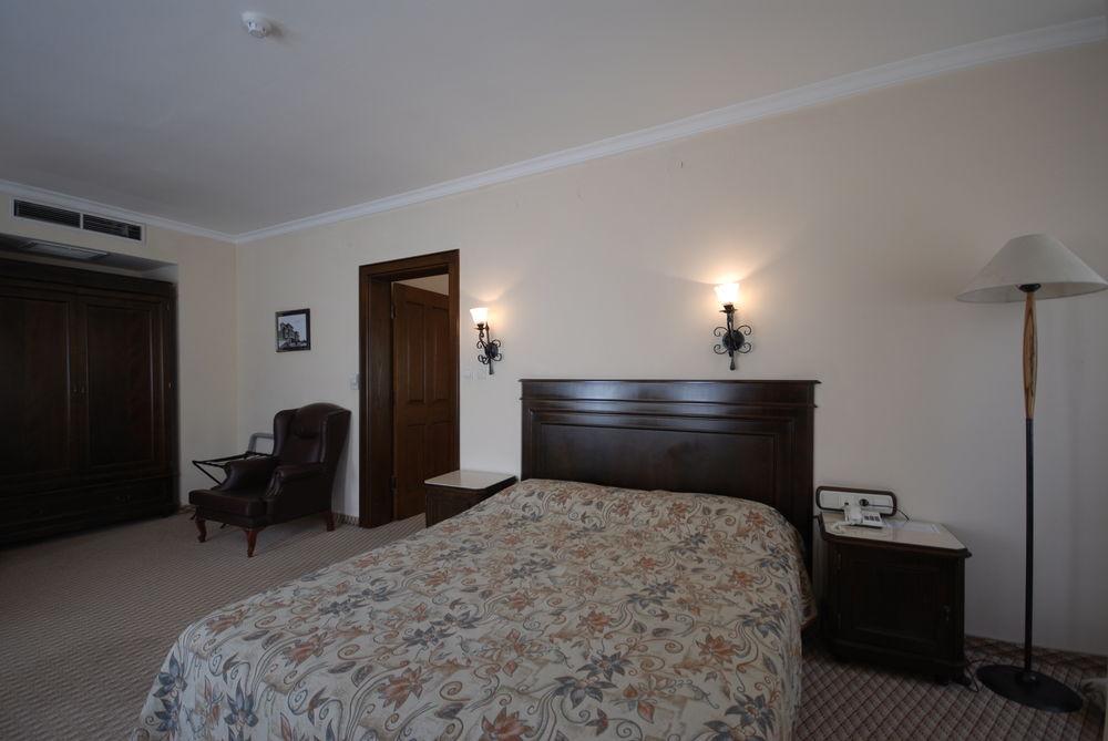 Hotel Montania Town