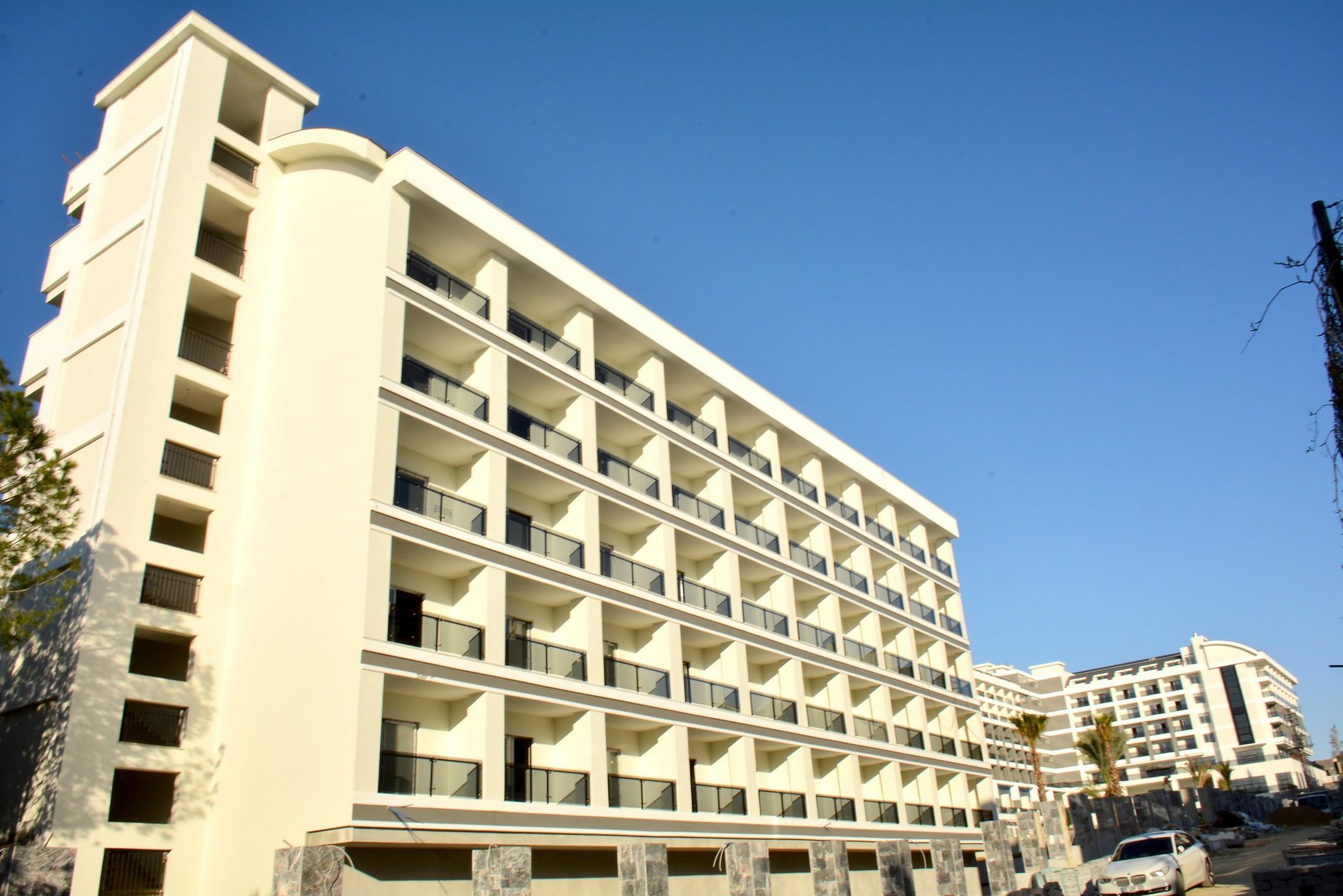 Seaden Valentine & (adults Only) 5* Side