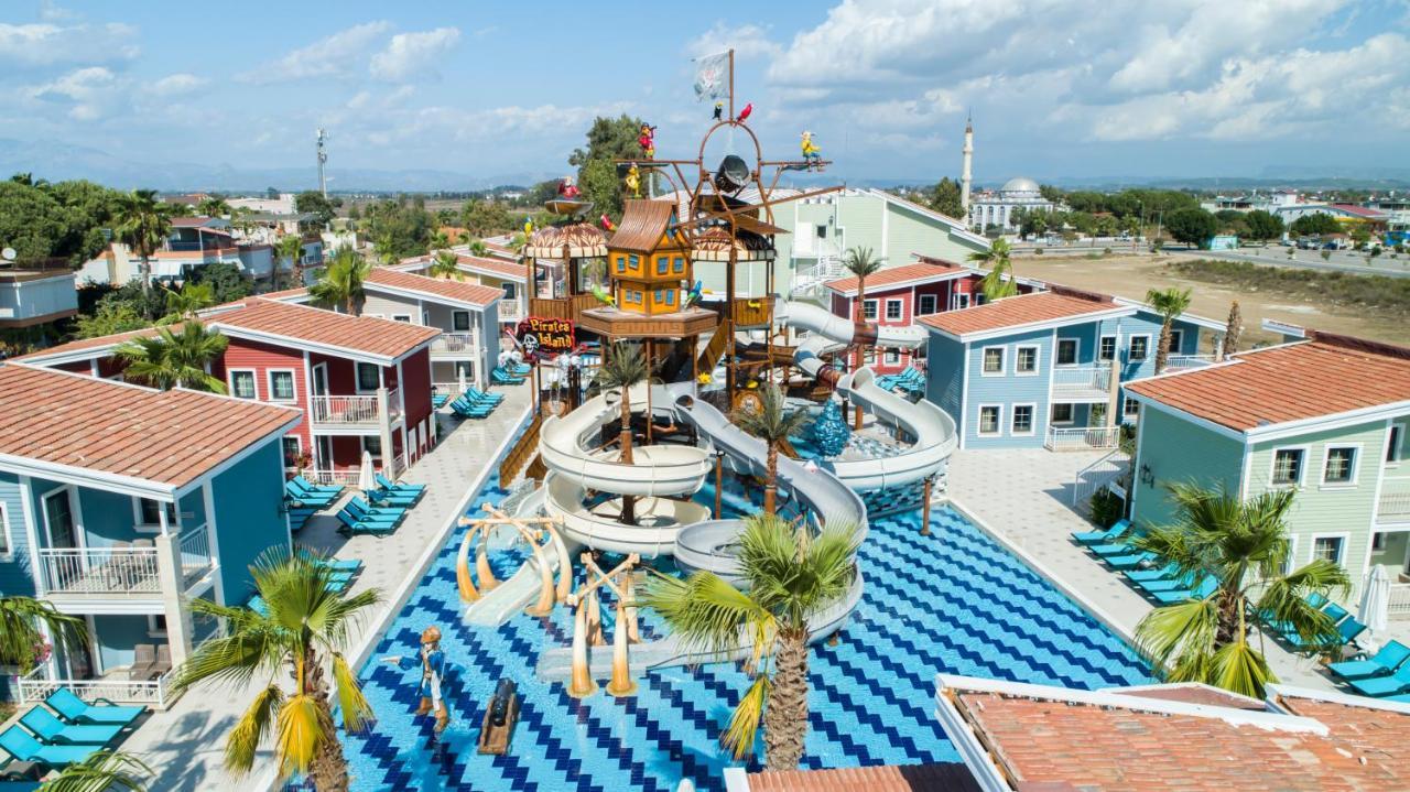 Crystal Club World Of Colours Belek