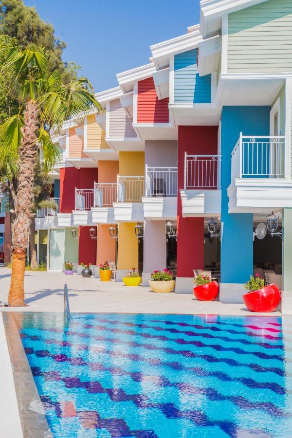 Crystal Club World Of Colours Belek