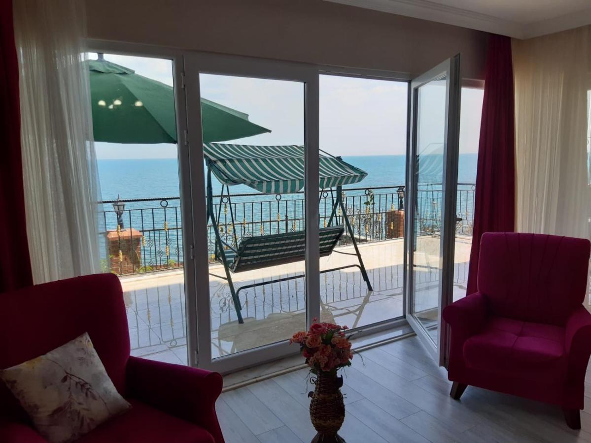 Apartment Sea Palace *