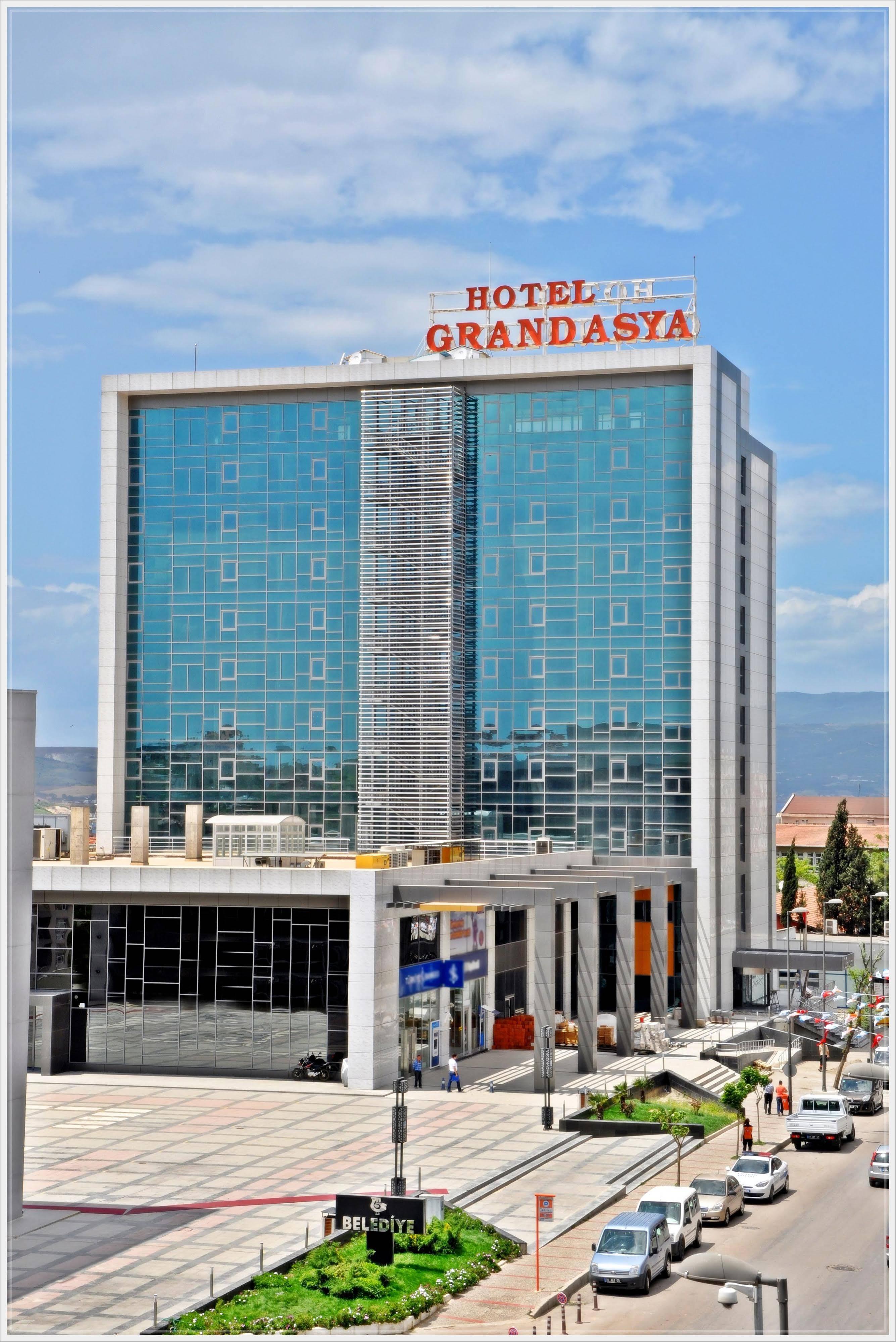 Hotel Grand Asya